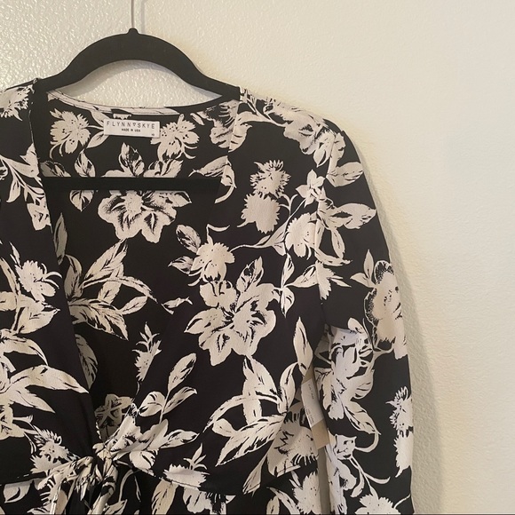 Flynn Skye London Dress XS - Picture 2 of 9